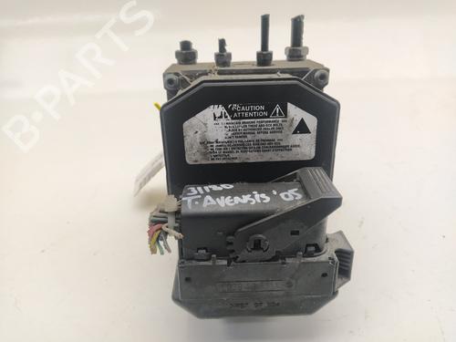 Used ABS pump TOYOTA AVENSIS (_T25_) 2.0 VVT-i (AZT250_, AZT250R) (147 hp) 15183607