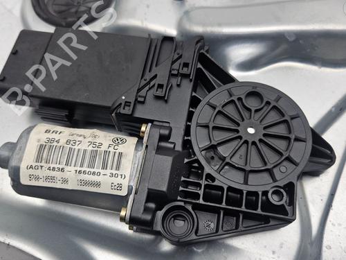 BP31917360C23 main image