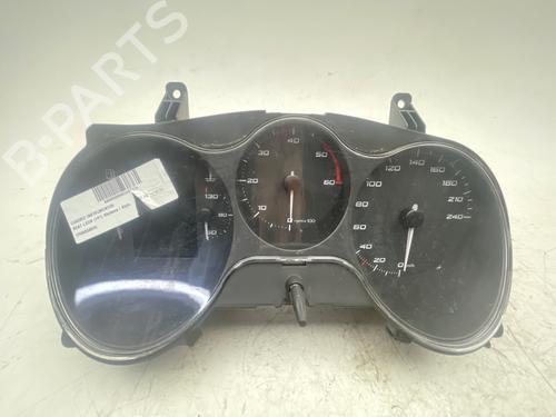 Used Instrument cluster SEAT LEON (1P1) 1.6 TDI (105 hp) 21792154