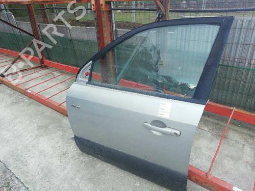 Left front door HYUNDAI TUCSON (JM) 2.0 CRDi | BP3143079C2 