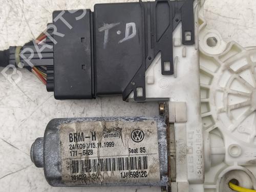 Rudehejsemotor bagstkærm højre SEAT LEON (1M1) 1.6 | BP17432525E22 