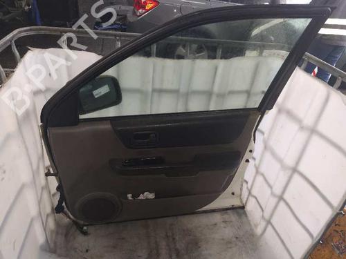Right front door NISSAN X-TRAIL I (T30) 2.2 Di 4x4 | BP4901601C3 