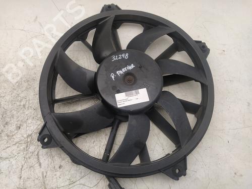Used Radiator fan PEUGEOT PARTNER Box Body/MPV [2008-2025]  18318292