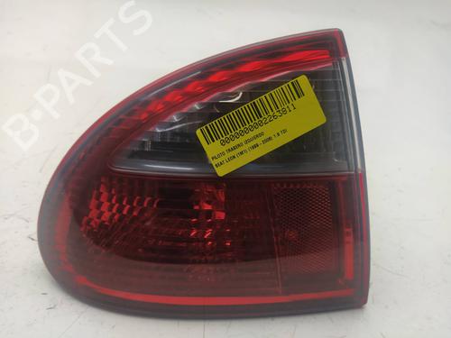 Used Left taillight SEAT LEON (1M1) [1999-2006]  21831553