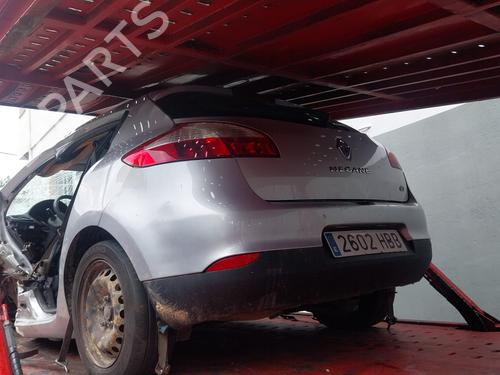 Brugte RENAULT MEGANE III Hatchback (BZ0/1_, B3_) 4816063