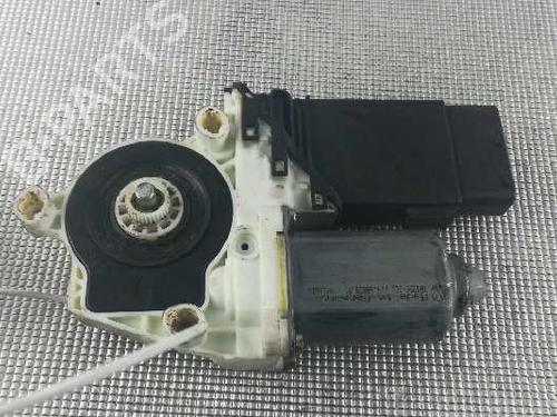 Right front window motor SEAT LEON (1M1) 1.9 TDI | BP1985421E20 