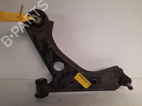 Venstre fortil bærearm FIAT GRANDE PUNTO (199_) [2005-2025]  10327604