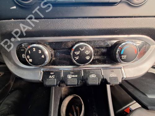 Used Climate control Climate control 39185417 39185417