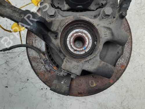 Used Right front steering knuckle KIA MAGENTIS II (MG) 2.0 CRDi (140 hp) 8190214