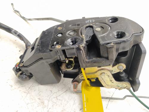 Used Front left lock KIA CARNIVAL I (UP) [1998-2001]  22543712