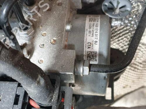 Used ABS pump SKODA SUPERB III Estate (3V5) 2.0 TDI (150 hp) 3651228