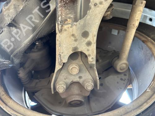 Used Right front brake caliper TOYOTA COROLLA Verso (ZER_, ZZE12_, R1_) 2.2 D-4D (AUR10_, AUR10R) (136 hp) 28292938