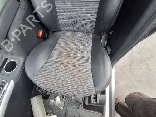 Used Left front seat Left front seat MERCEDES-BENZ B-CLASS Sports Tourer (W245) [2005-2011] 36383241 36383241