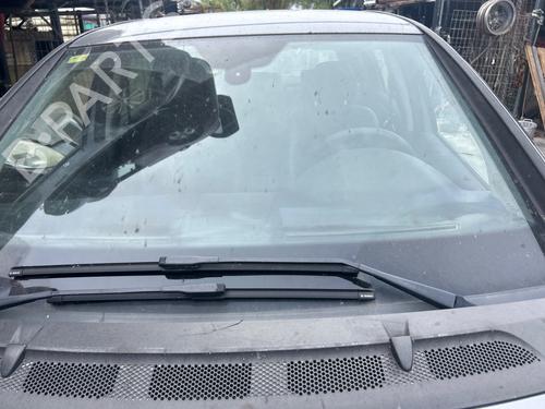 Used Front windshield wiper arm MERCEDES-BENZ B-CLASS Sports Tourer (W245) [2005-2011]  28314638