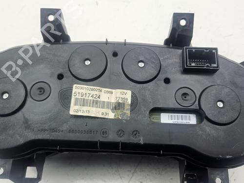 Used Instrument cluster FIAT GRANDE PUNTO (199_) 1.3 D Multijet (75 hp) 30589018