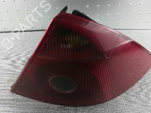 Used Right taillight FORD MONDEO III (B5Y) 2.0 16V TDDi / TDCi (115 hp) 3166061