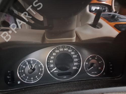 Used Instrument cluster Instrument cluster 37703105 37703105