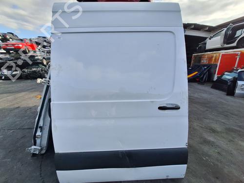 Used Left slide door MERCEDES-BENZ SPRINTER 3,5-t Van (B907, B910) [2018-2025]  29496241