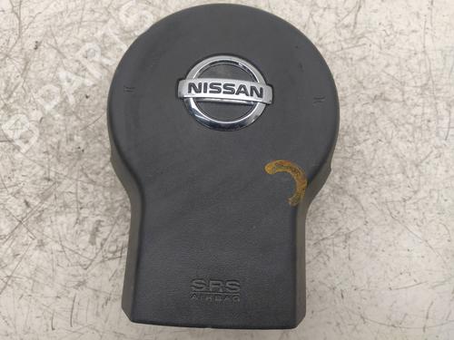 Used Driver airbag NISSAN PATHFINDER III (R51) 2.5 dCi (174 hp) 8196661