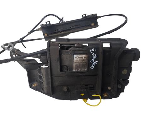 Elektrisk parkeringsbremse RENAULT GRAND SCÉNIC II (JM0/1_) 1.5 dCi (103 hp) 32183697