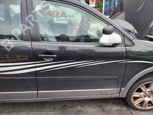 Used Right front door VW POLO (9N_, 9A_) [2001-2014]  12943582