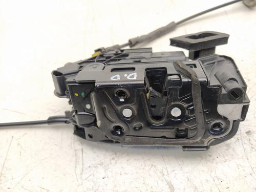 Used Front right lock VW GOLF VII (5G1, BQ1, BE1, BE2) 2.0 TDI (150 hp) 12252046
