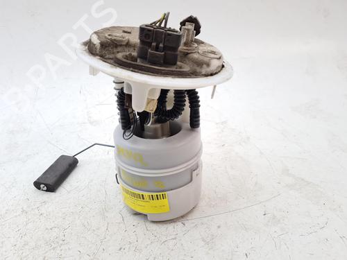 Used Fuel pump CITROËN C4 Coupe (LA_) 1.6 16V (109 hp) 8138118