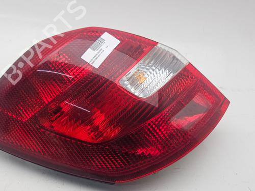 Used Left taillight Left taillight 10542879 10542879