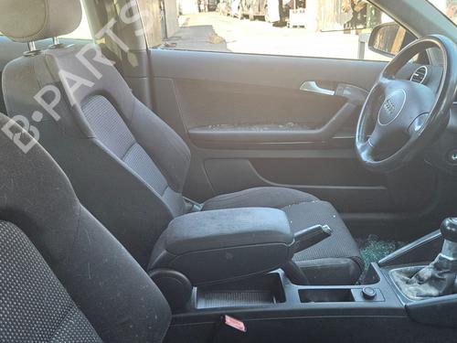 Forreste venstre beklædning AUDI A3 (8P1) [2003-2013]  29335283
