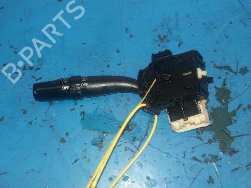 Used Headlight switch TOYOTA AVENSIS Saloon (_T25_) 2.0 D-4D (CDT250_, CDT250R) (116 hp) 1333475