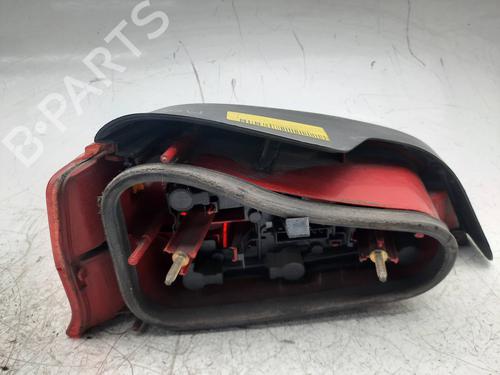 Right taillight PEUGEOT 106 II (1A_, 1C_)  | BP9839449C35 