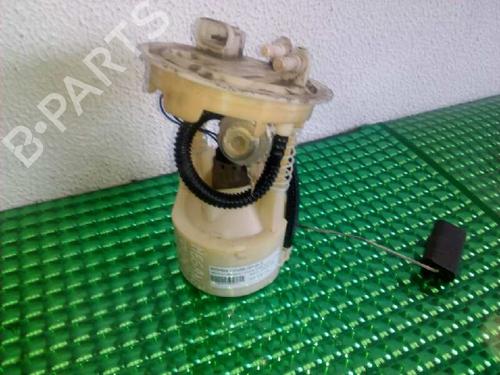 Used Fuel pump RENAULT MEGANE I Coach (DA0/1_) 1.4 16V (DA0D, DA1H, DA0W, DA10) (95 hp) 2962580