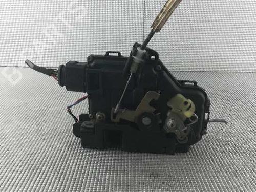 Front left lock AUDI A6 C5 (4B2) 2.4 quattro | BP1587518C98 
