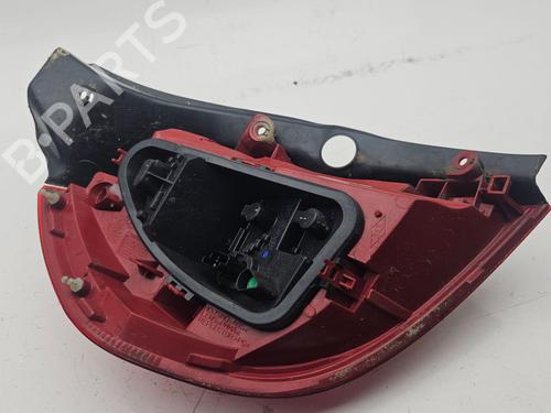 Right taillight RENAULT CLIO III (BR0/1, CR0/1) 1.2 16V (BR0R, BR1D, BR1L, CR0R) | BP30175610C35