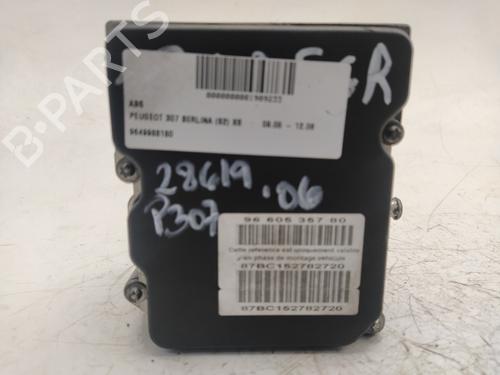 Used ABS pump PEUGEOT 307 (3A/C) 2.0 16V (136 hp) 8418381