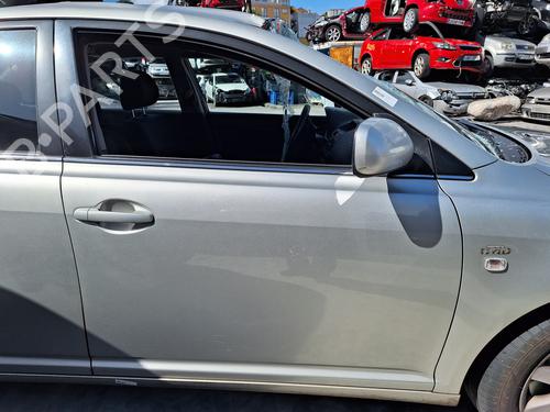 Used Right front door TOYOTA AVENSIS (_T25_) [2003-2008]  17644710