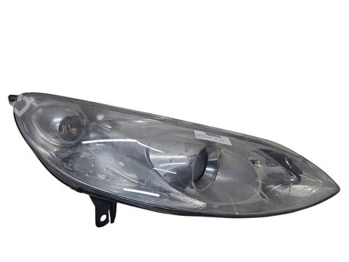 Faro anteriore destro Faro anteriore destro 39596561 39596561