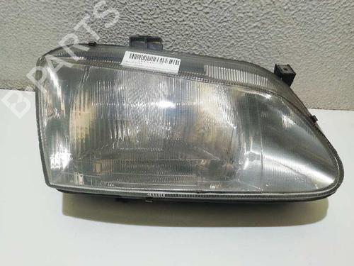 Used Right headlight RENAULT MEGANE I (BA0/1_) 1.9 D Eco (BA0A, BA0U, BA0R) (64 hp) 5649778
