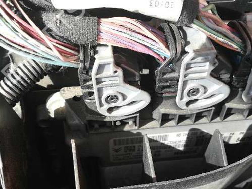 Used Engine control unit (ECU) PEUGEOT 307 Break (3E) 1.6 16V (109 hp) 2136392
