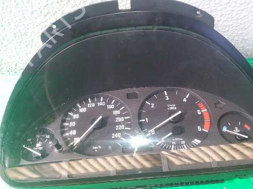 Used Instrument cluster BMW 5 (E39) 525 d (163 hp) 252897