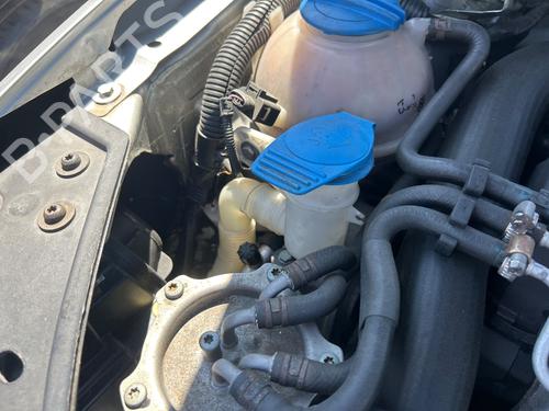 Réservoir lave-glace VW GOLF V (1K1) [2003-2010]  28042844
