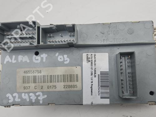 Used Fuse box ALFA ROMEO GT (937_) 1.8 TS (937CXR1A) (140 hp) 25438802