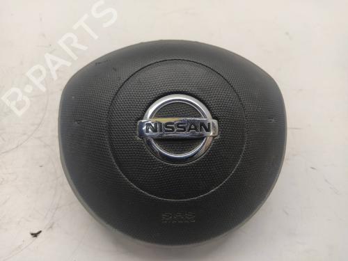 Used Driver airbag NISSAN MICRA III (K12) 1.2 16V (80 hp) 10327394