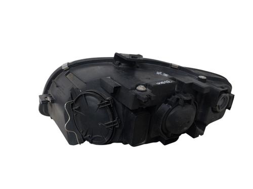 right-headlight-audi-a4-b7-8ec-2004-2005-2006-2007-2008-2009-36885072 main image