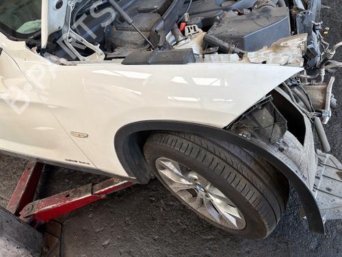 right-front-fenders-bmw-x1-e84-2009-2010-2011-2012-2013-2014-2015-37149414 main image