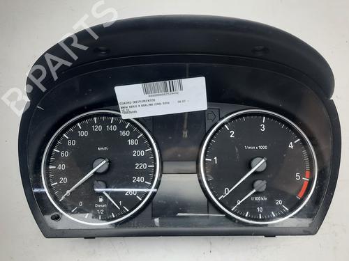 Used Instrument cluster BMW 3 (E90) 320 d (177 hp) 25133951