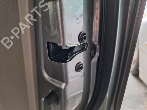 front-right-lock-ssangyong-korando-ck-2010-38935529 main image