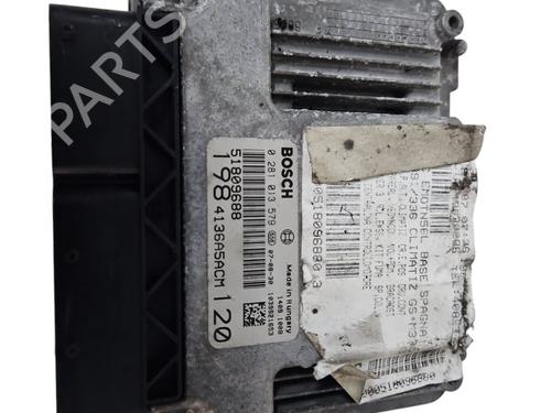 Used Engine control unit (ECU) Engine control unit (ECU) FIAT BRAVO II (198_) 1.9 D Multijet (198AXB1A) (120 hp) 33885689 33885689