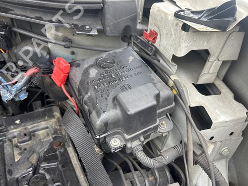 Used Fuse box FIAT DOBLO Cargo (263_) 1.6 D Multijet (263ZXE1B, 263ZXS1B, 263ZXY1B, 263WXE1B,... (100 hp) 28296564