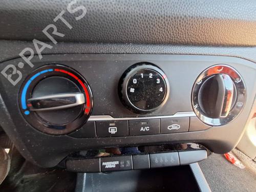 Used Climate control Climate control 38870578 38870578